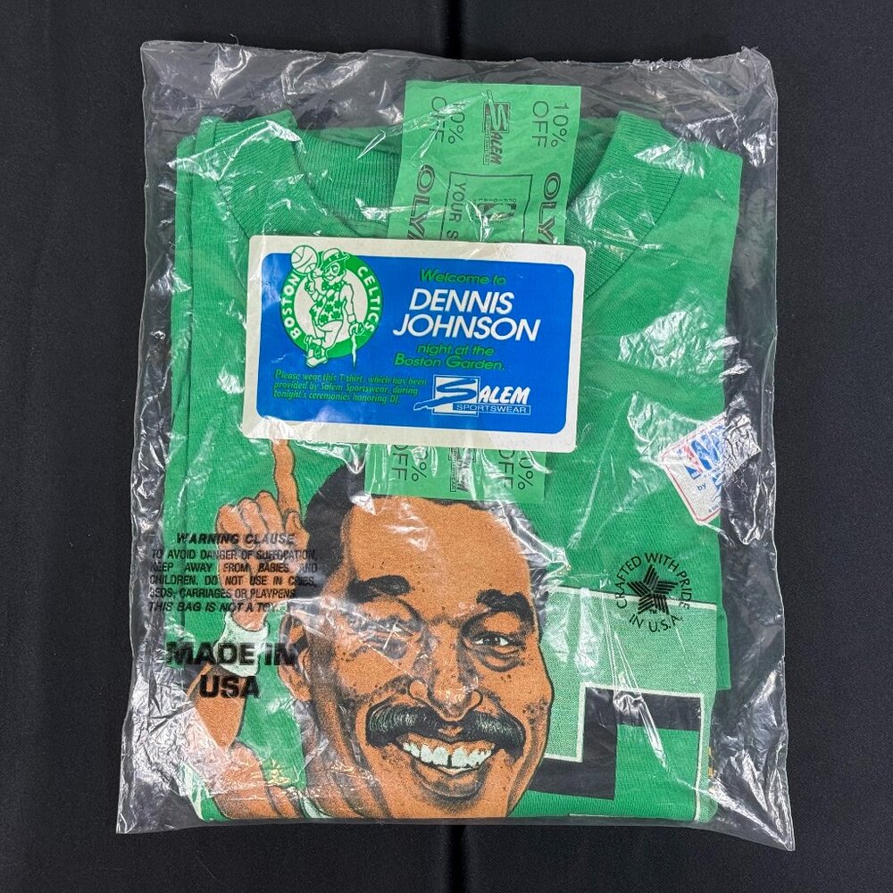 Vintage Salem Sportswear Dennis Johnson Celtics 1991 T-Shirt